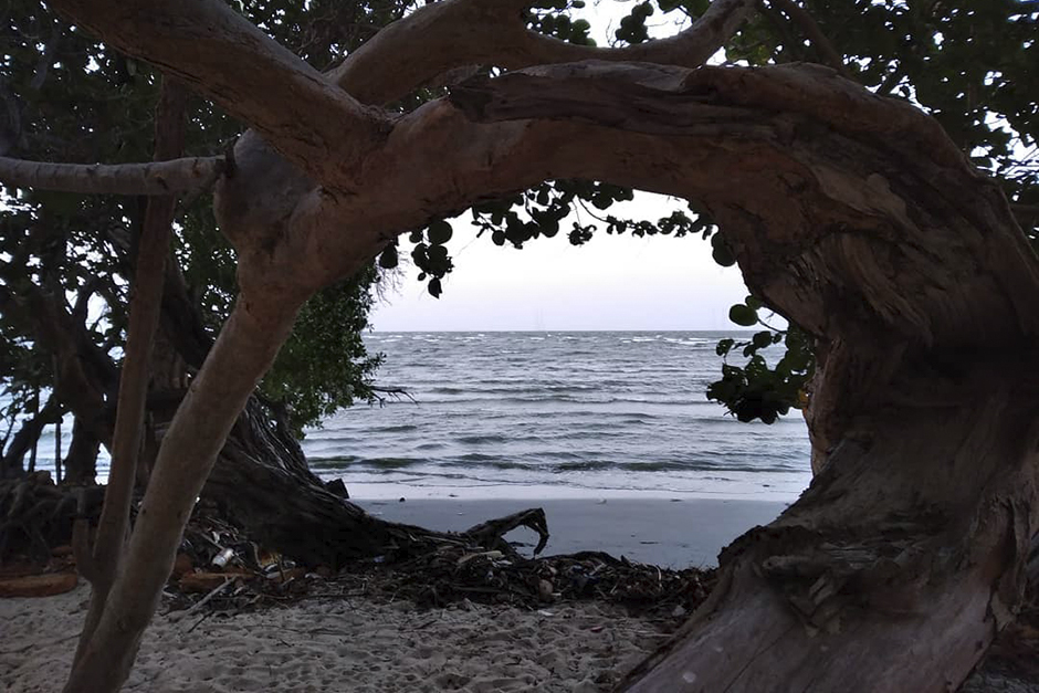 arco natural en el lago de maracaibo, venezuela